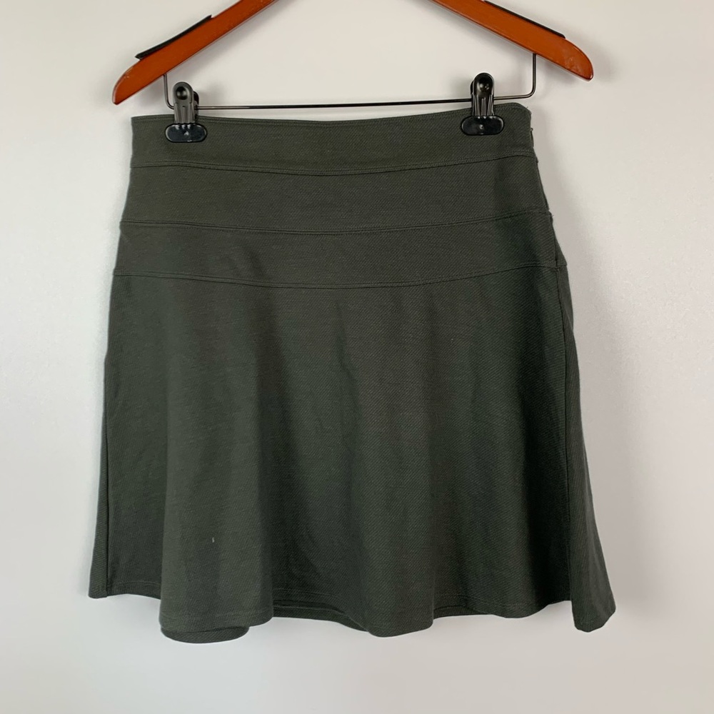 Athleta Women Size 6 Tennis Skirt Athletic Gray